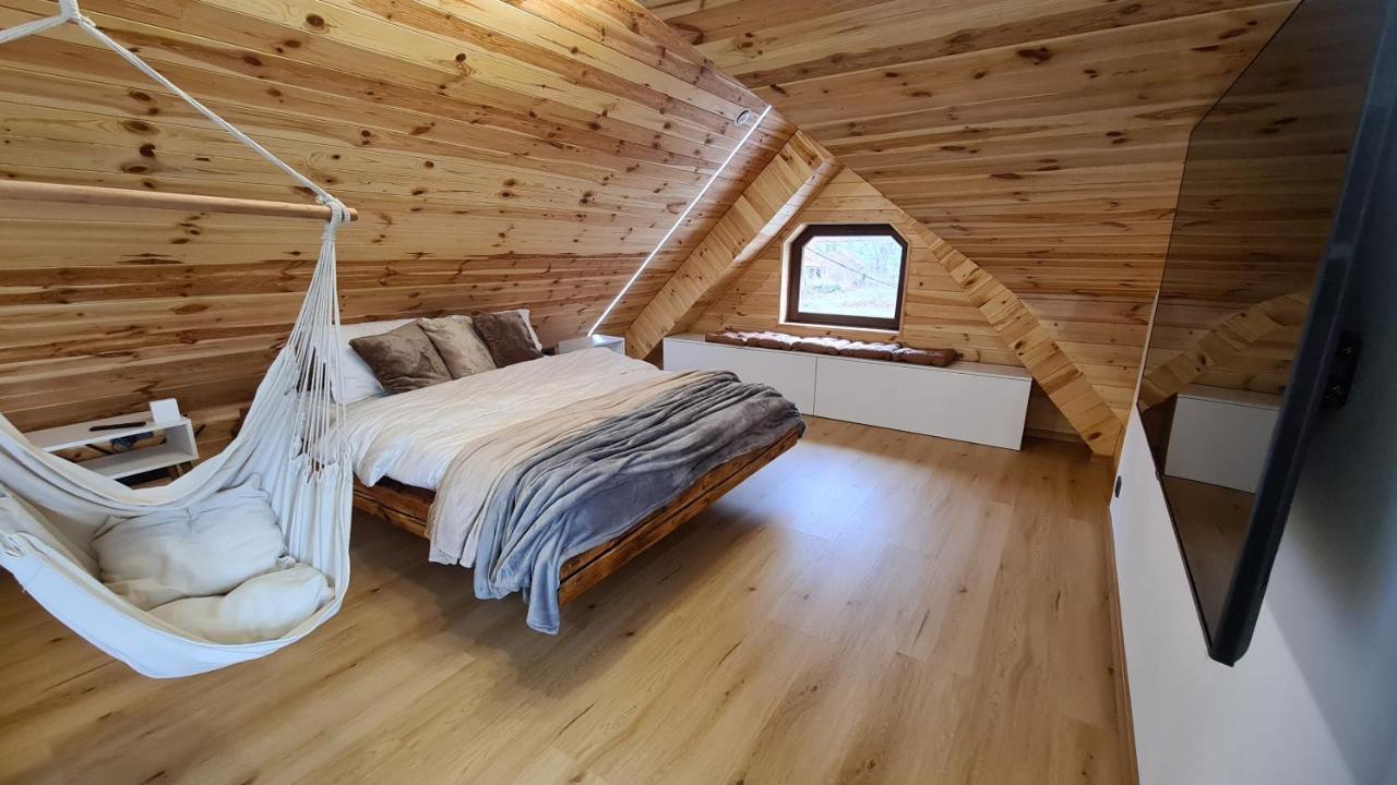 Casa Chiper - Attic Apartment With View Brasov Bagian luar foto
