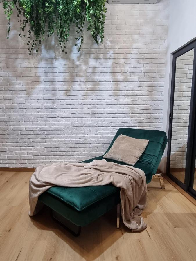 Casa Chiper - Attic Apartment With View Brasov Bagian luar foto